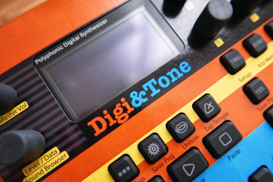 Cremacaffe Design - Digitone Skin - Speak&Spell