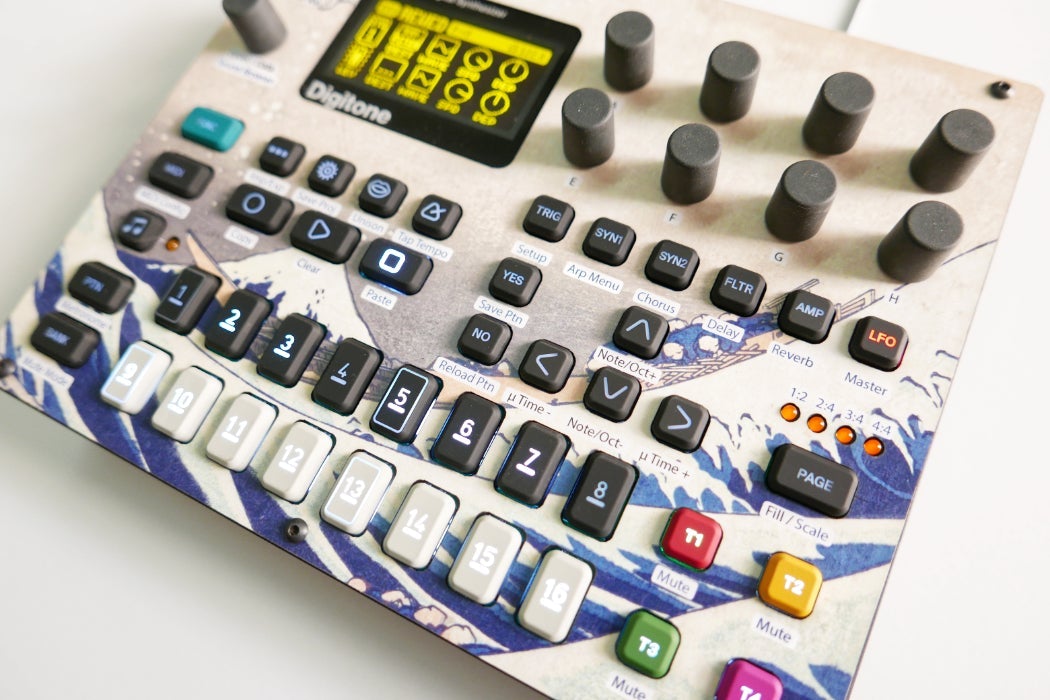 Cremacaffe Design Digitone Skin: The Great Wave