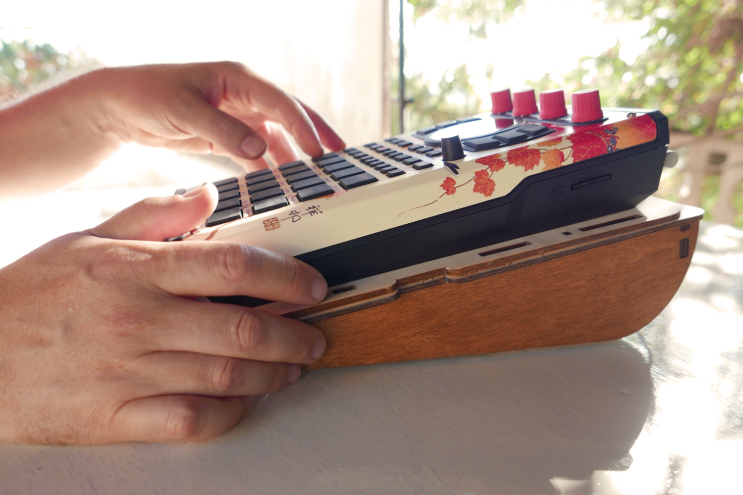 OPUS-SP404 case + stand for the SP-404 MK2 | Cremacaffe Design