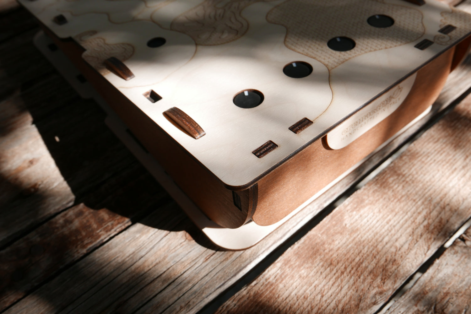 OPUS-SP404 case + stand for the SP-404 MK2 | Cremacaffe Design