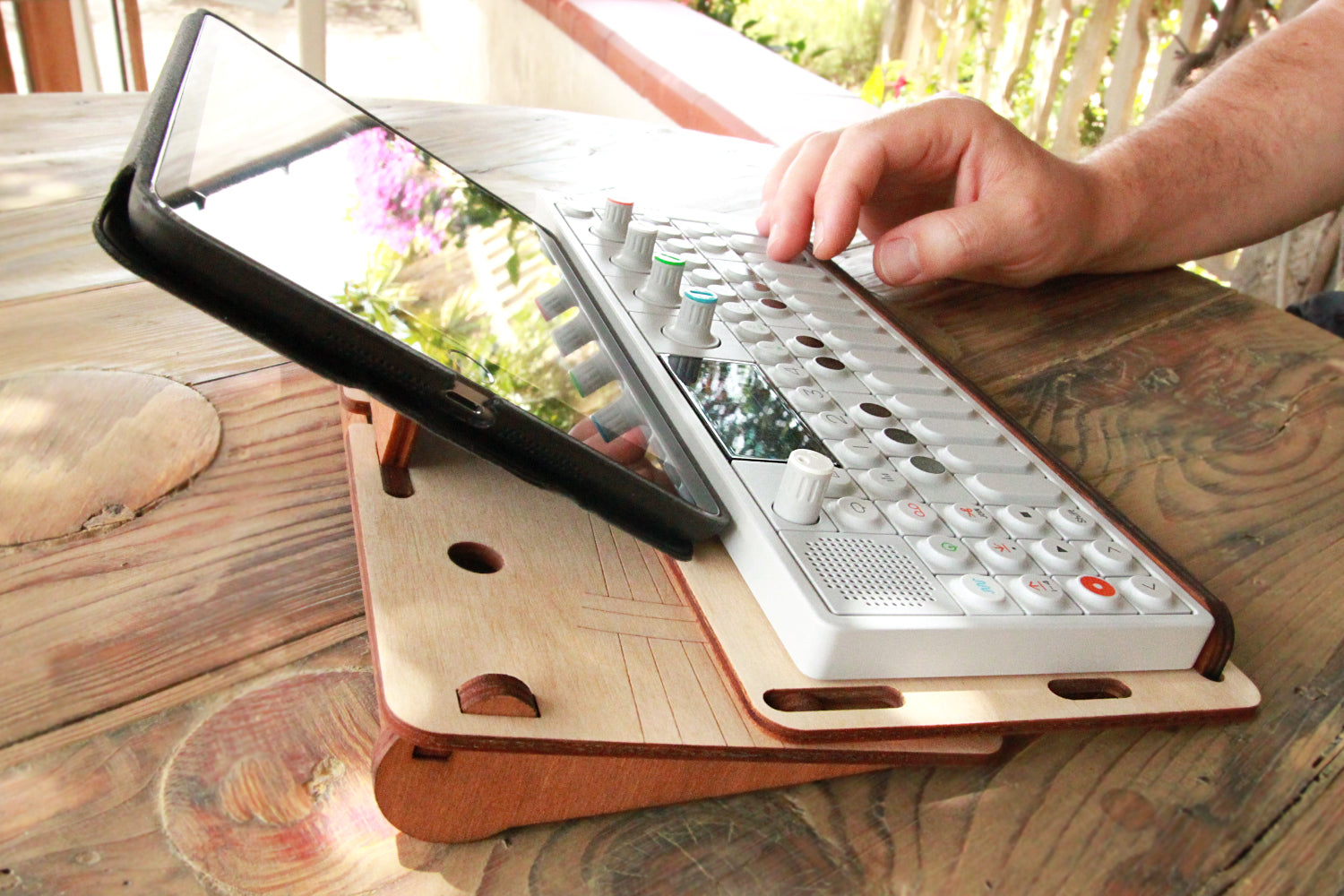 Cremacaffè Design OPUS-1 | Hardcase and Double Stand for TE OP-1