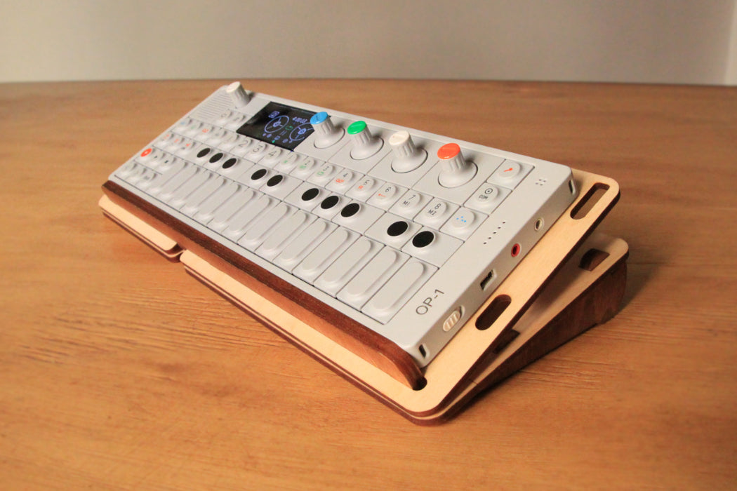 Cremacaffè Design OPUS-1 | Case and Double Stand for TE OP-1