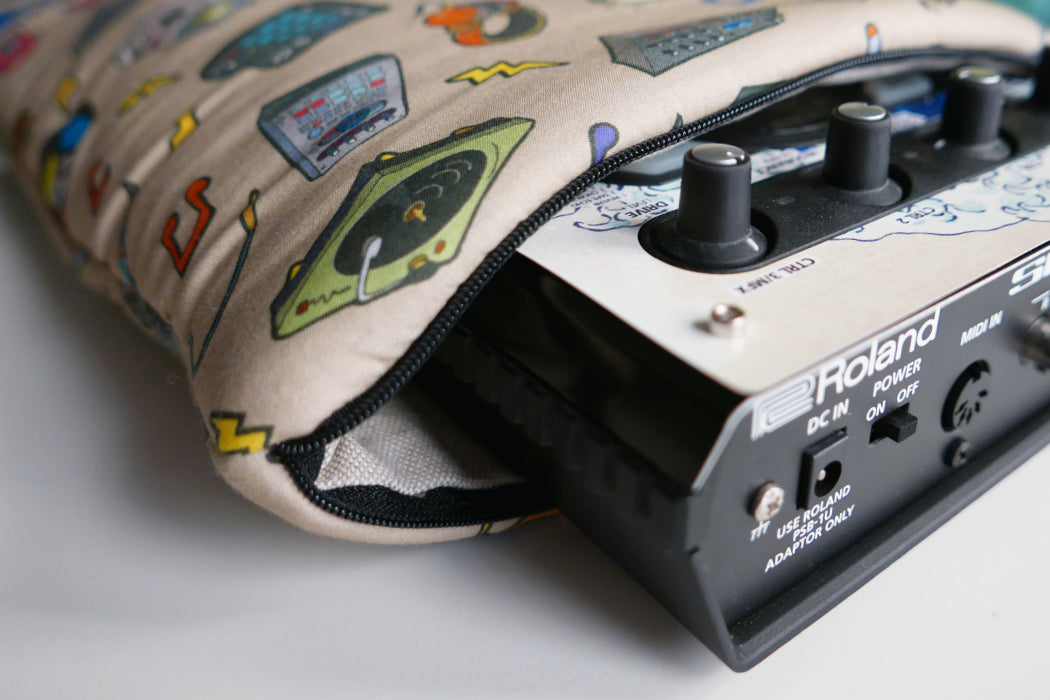 Cremacaffe Design Padded Pouch for the Roland SP-404